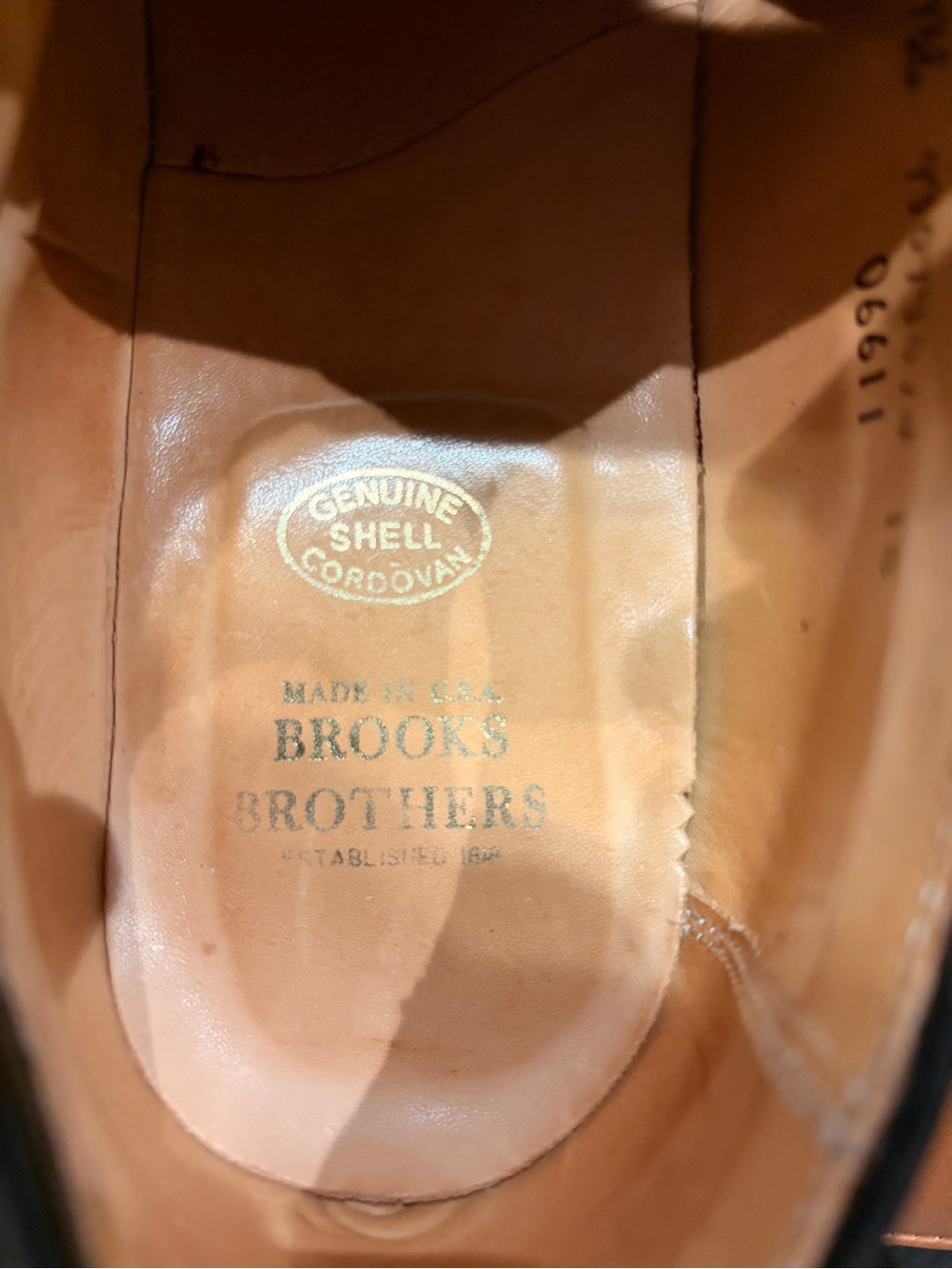 Classic Black Men's Leather Derby Shoes - Picture 6 of 7